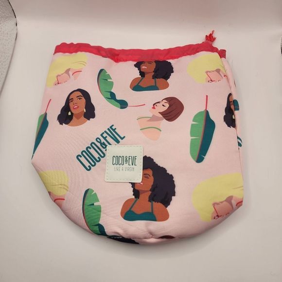 Coco & Eve | Drawstring Makeup Bag - Picture 2 of 4